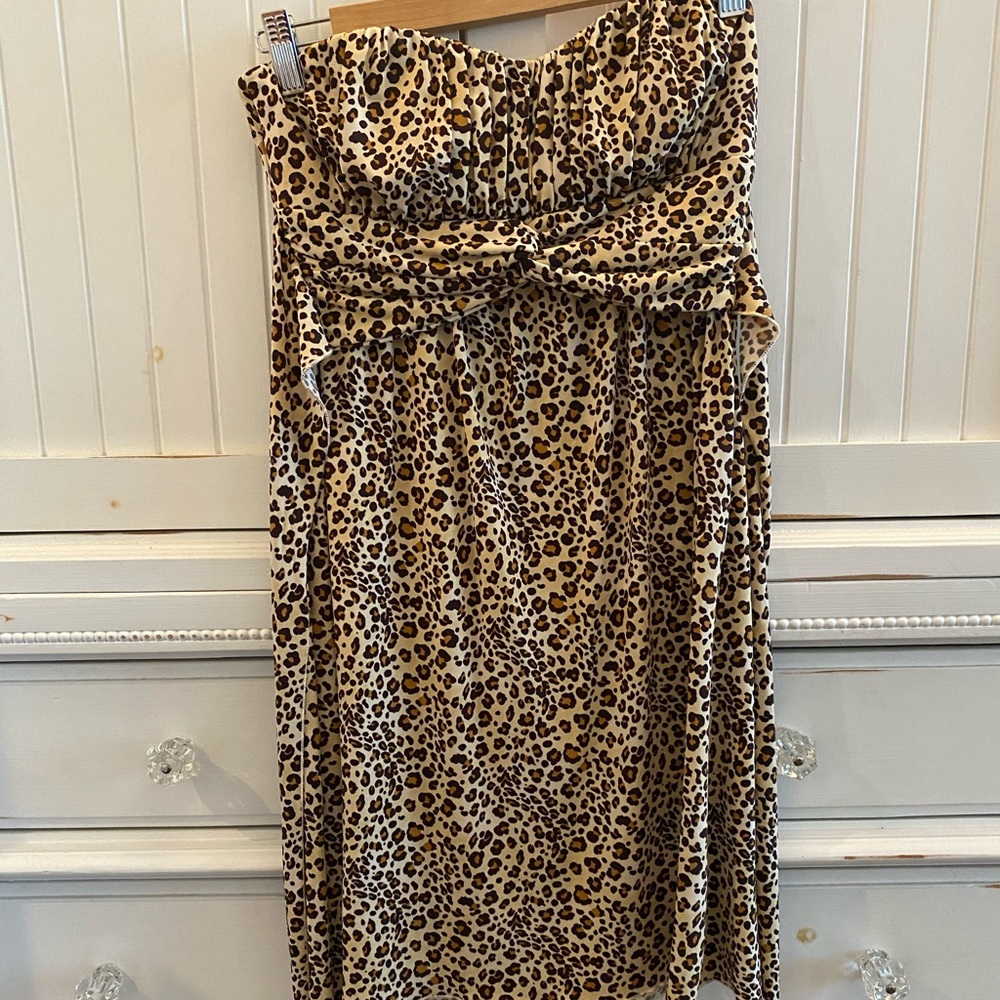 Strapless leopard print short dress!